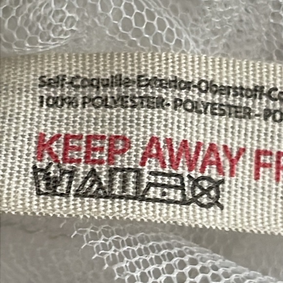 NWOT! Free People ‘Carrie Half Slip’ medium. White. 3 layers. Elastic waist - Picture 7 of 8